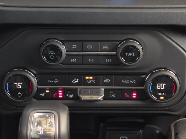 new 2025 Ford Bronco car, priced at $67,427