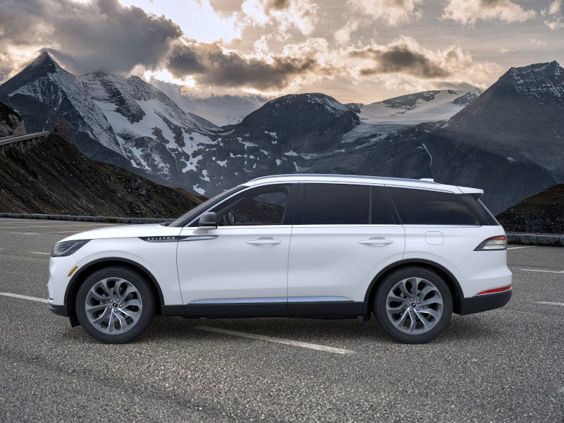 2025 Lincoln Aviator Reserve photo 2