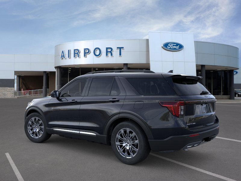 2025 Ford Explorer photo 3