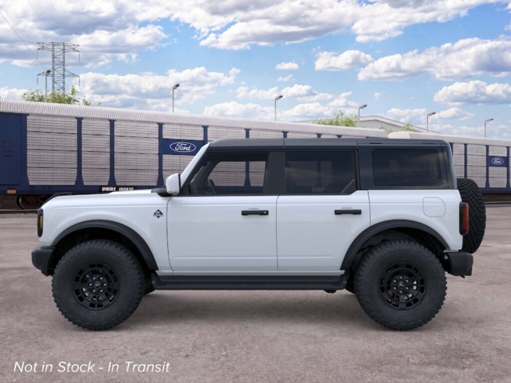 New 2026 Ford Bronco Outer Banks SUV