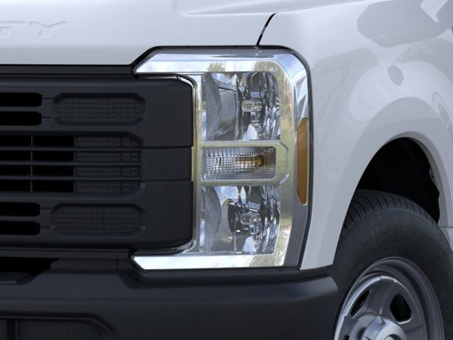 2025 Ford F-350 Super Duty XL - Photo 39