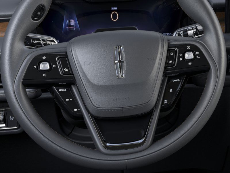Thumbnail: 2025 Lincoln Aviator - 34