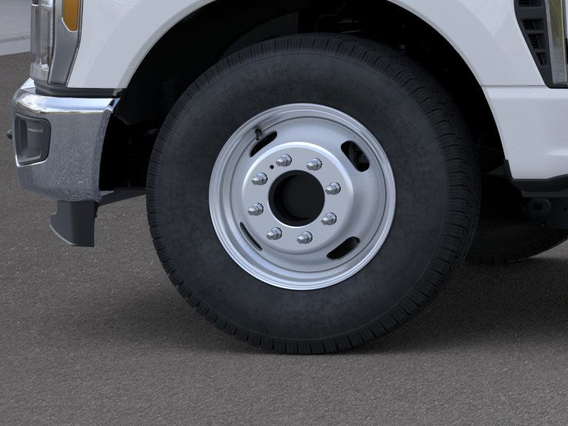 Thumbnail: 2025 Ford F-350 - 19