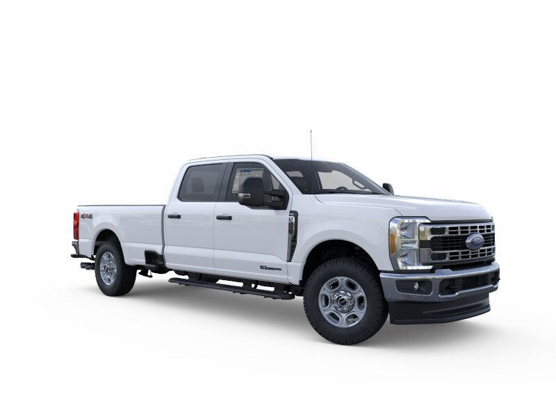 2026 Ford F-350 photo 2