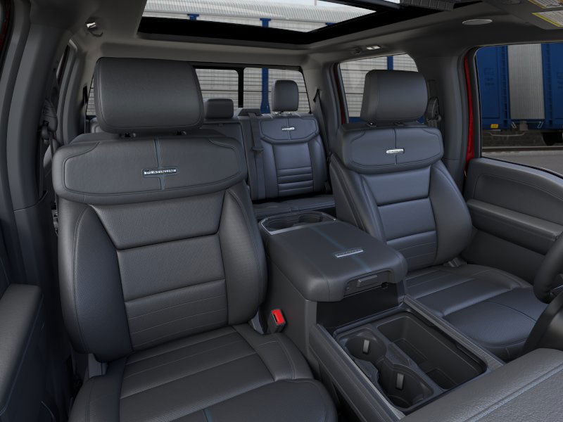 2026 Ford F-250 Platinum photo 9