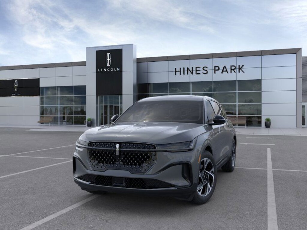 New 2024 Lincoln Nautilus For Sale at Hines Park Lincoln VIN
