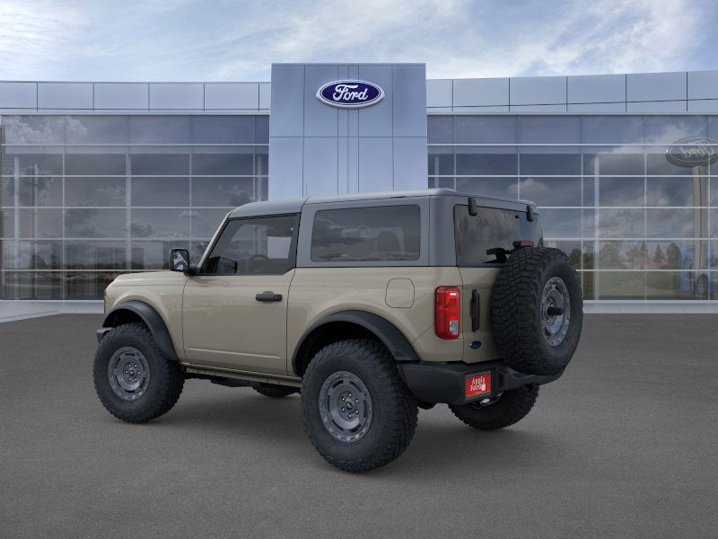 2025 Ford Bronco Base photo 4