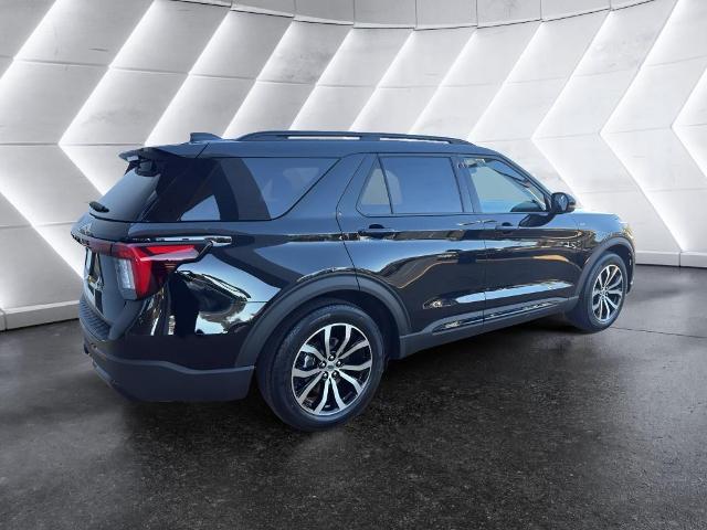 2026 Ford Explorer ST-Line - Photo 26