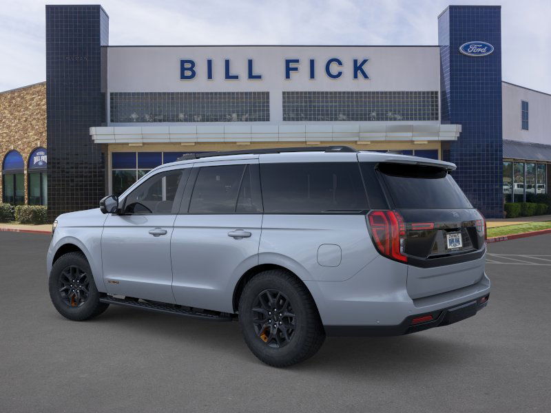 2025 Ford Expedition photo 2