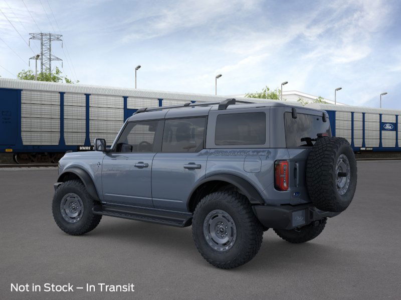 2025 Ford Bronco Outer Banks photo 4