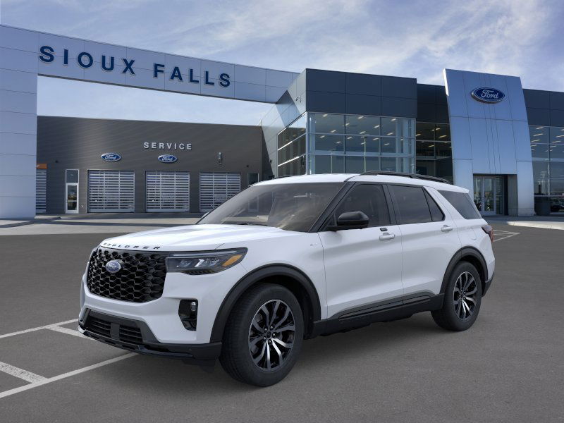 2026 Ford Explorer ST-LINE's photo