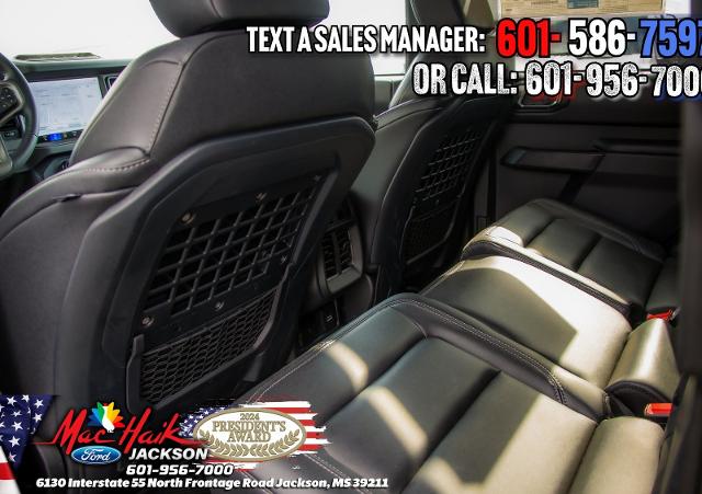 2025 Ford Bronco Badlands SUV