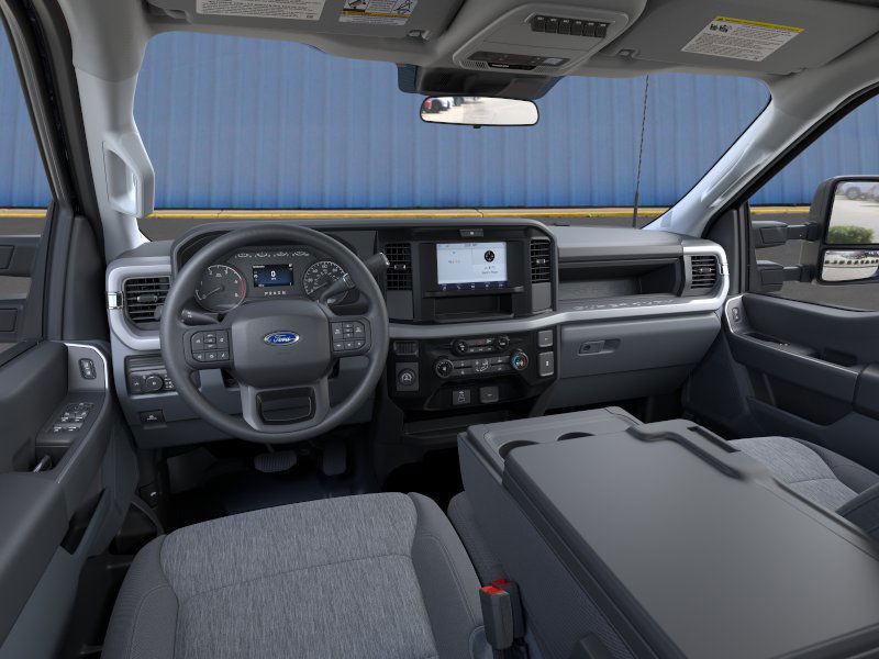 2025 Ford F-250 Super Duty XL - Photo 31