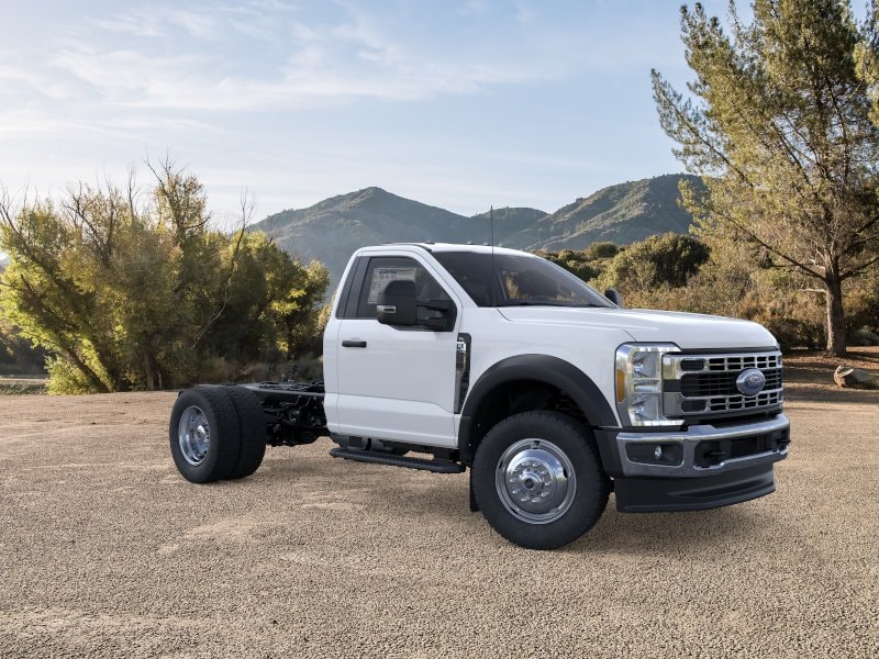 2026 Ford F-550 Super Duty Chassis Cab XL - Photo 7
