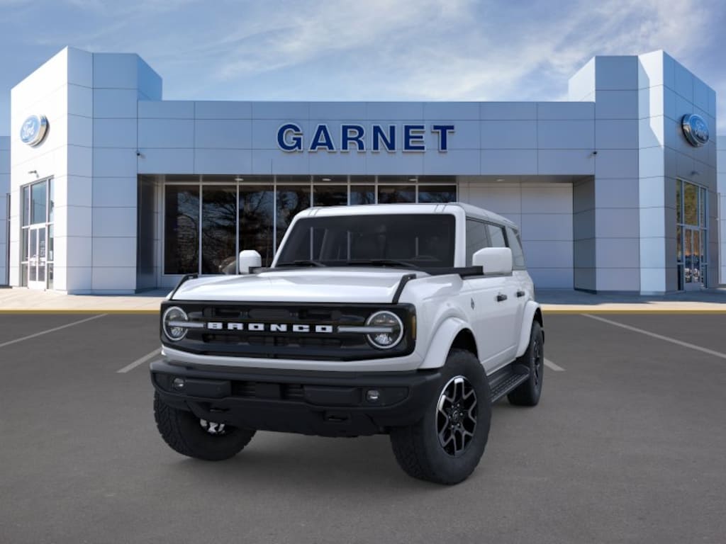 New 2026 Ford Bronco Outer Banks SUV