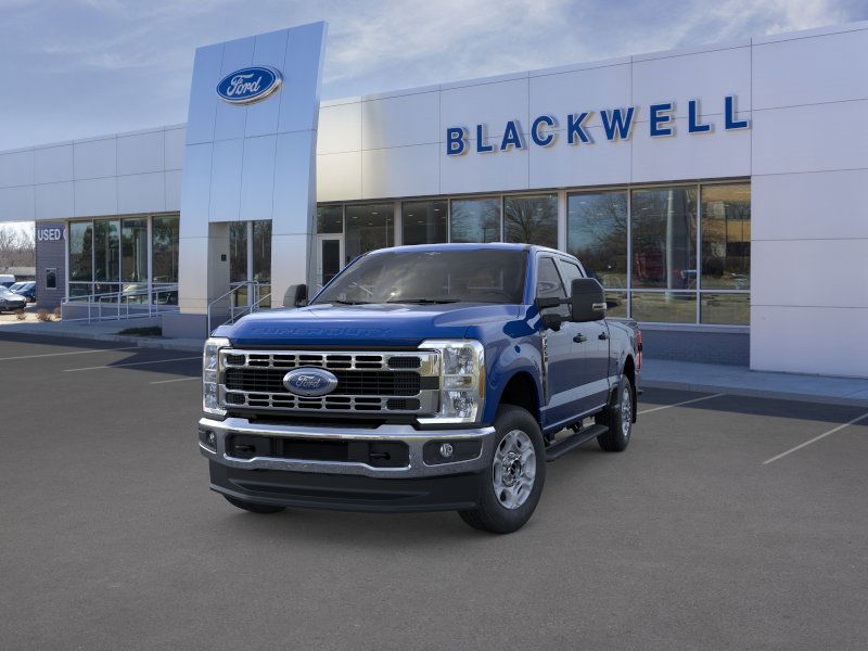 2026 Ford F-250 XLT photo 2