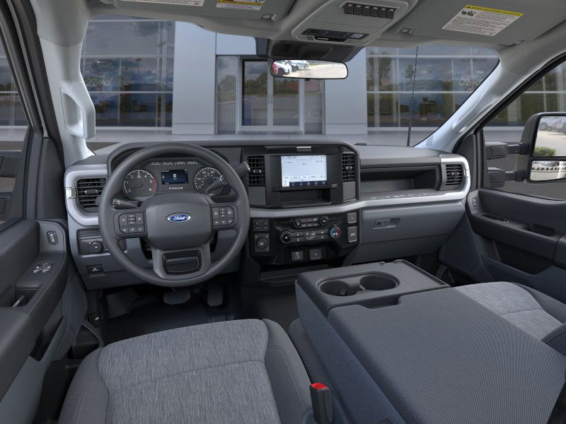2025 Ford F-350 Super Duty Chassis Cab XL - Photo 40