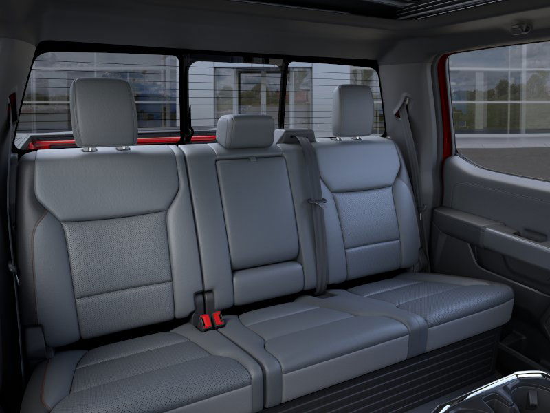 2025 Ford F-150 Lightning Lariat photo 13