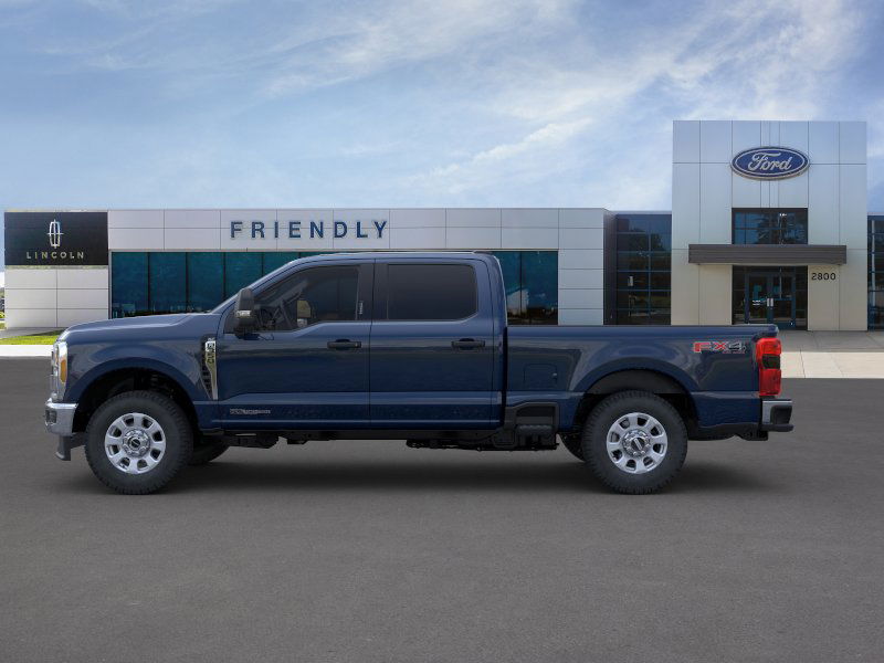 2025 Ford F-350 photo 3
