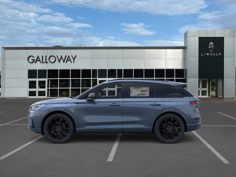 2025 Lincoln Corsair Premiere photo 3