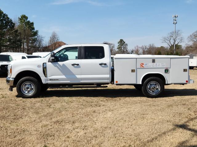 2024 Ford Super Duty F-350 SRW F-350 XL 4WD Crew Cab 179 WB 60 CA