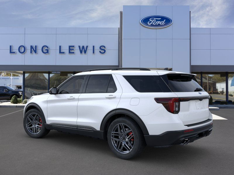 2025 Ford Explorer ST photo 4