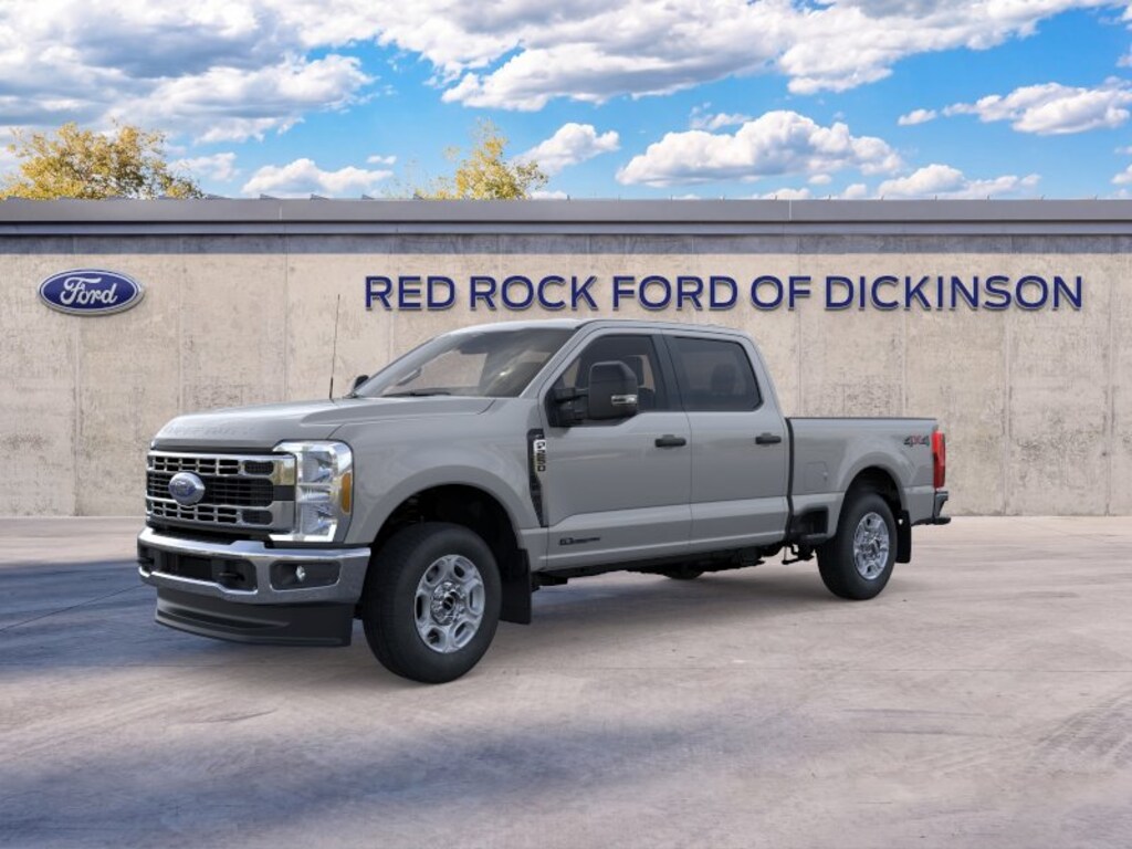 New 2026 Ford F-250 XLT Truck Crew Cab