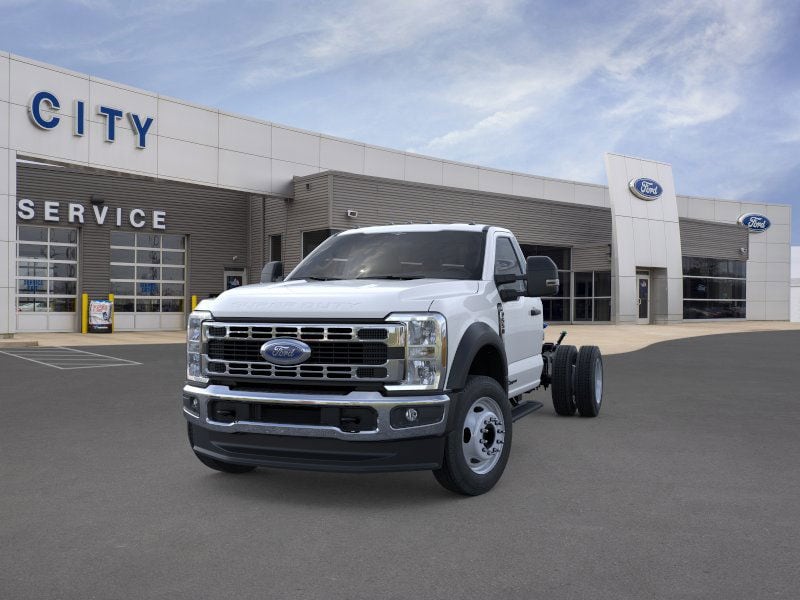 2025 Ford F-550 Super Duty Chassis Cab XL - Photo 20