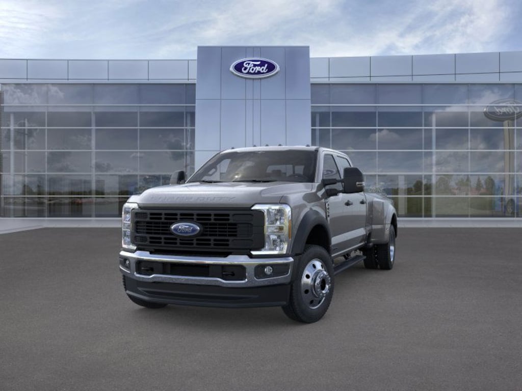 New 2026 Ford F-450 XL Crew Cab