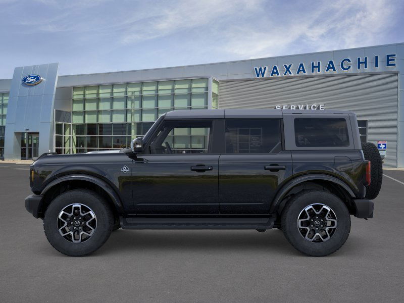 2025 Ford Bronco Outer Banks photo 3