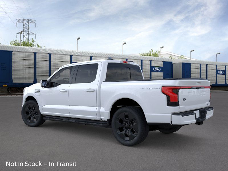 2025 Ford F-150 Lightning Platinum photo 4