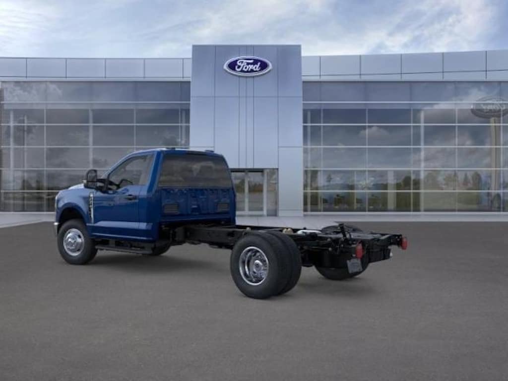 New 2026 Ford Super Duty F-350 DRW XL Truck Regular Cab