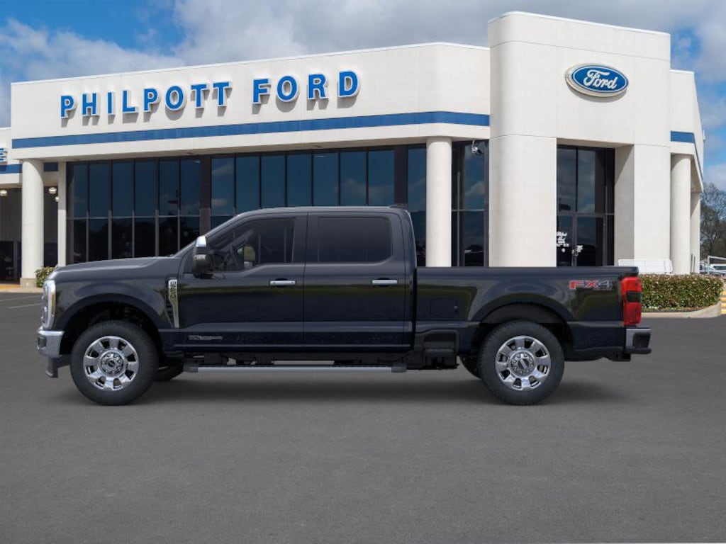 New 2026 Ford F-250 LARIAT Truck Crew Cab