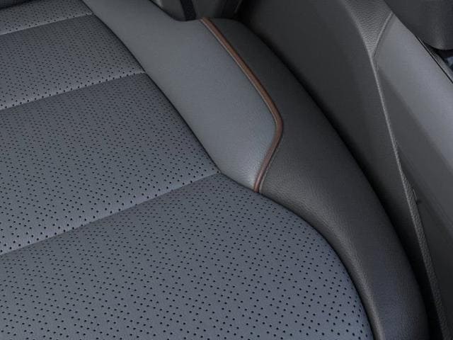 2025 Ford F-150 Lightning Lariat - Photo 38