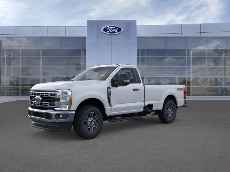 2025 Ford F-350 Super Duty XLT's photo