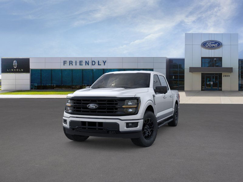 2025 Ford F-150 XLT photo 2