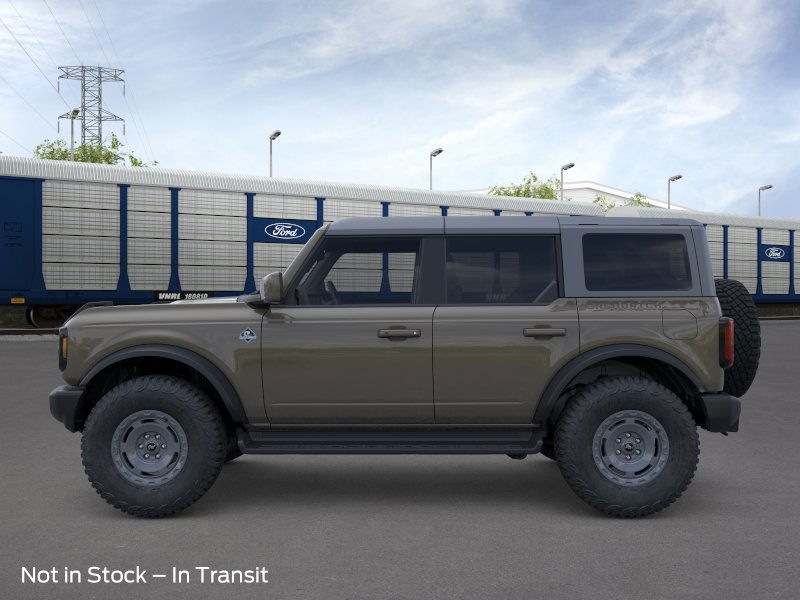 2025 Ford Bronco Outer Banks photo 4