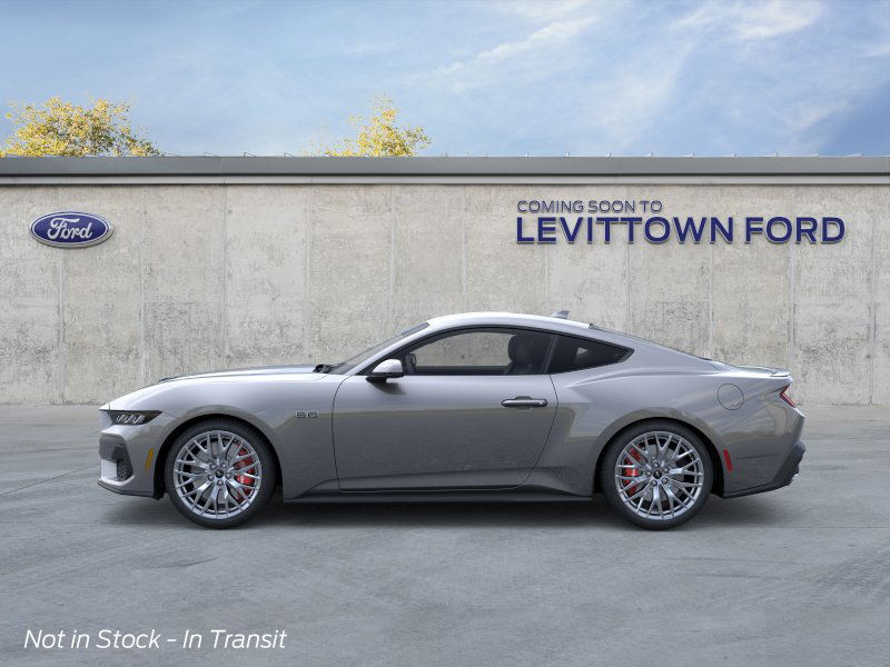 2025 Ford Mustang GT Premium photo 3