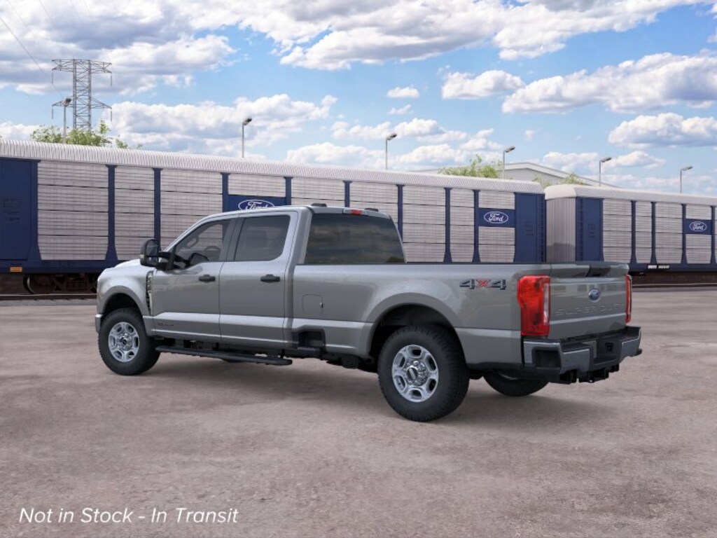 New 2026 Ford Super Duty F-350® XLT Truck Crew Cab