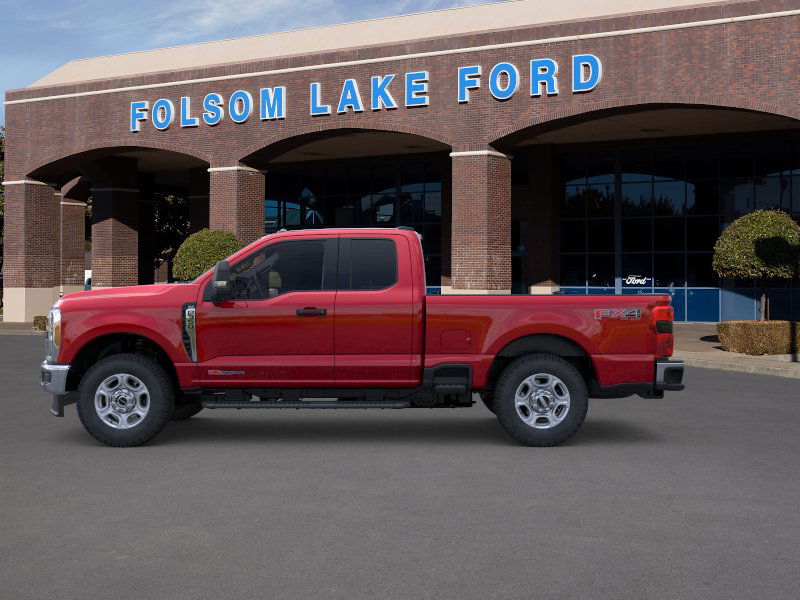 2026 Ford F-350 Super Duty XLT - Photo 3