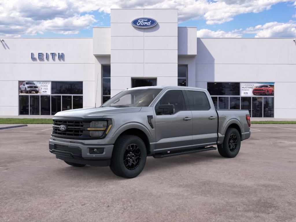 New 2026 Ford F-150 XLT XLT 2WD SuperCrew 5.5 Box