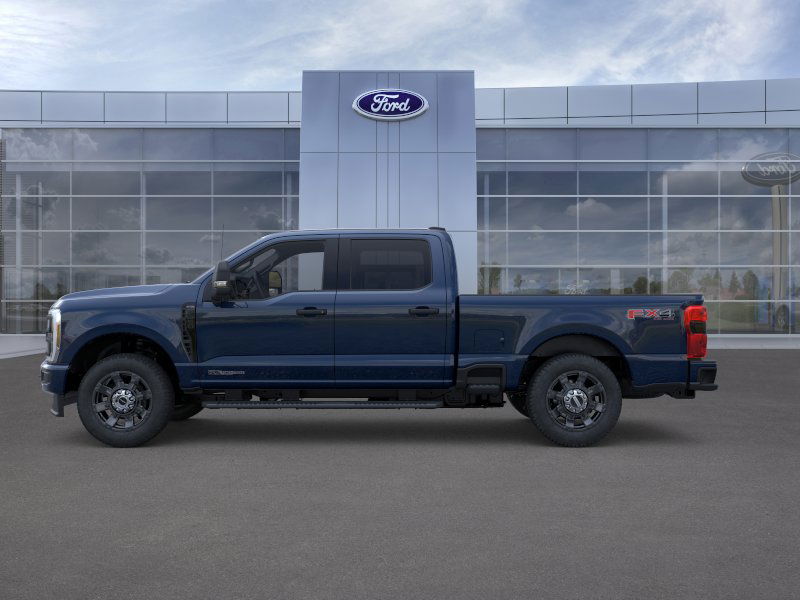 2025 Ford F-250 photo 3