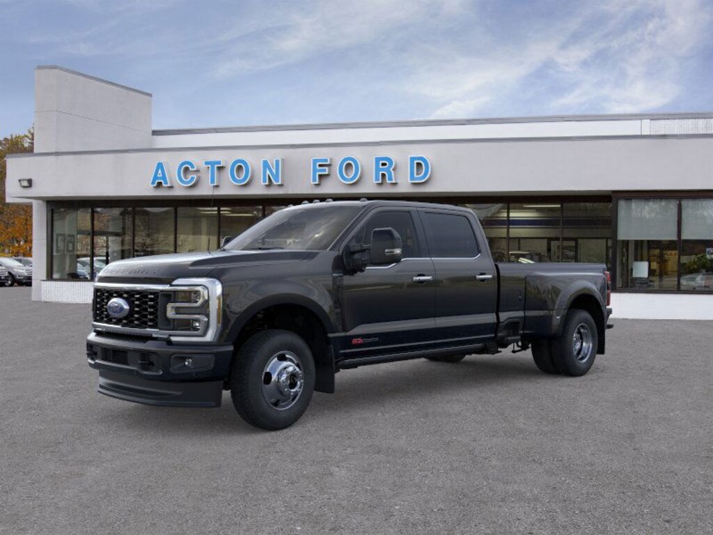 New 2026 Ford Super Duty Platinum Crew Cab Pickup