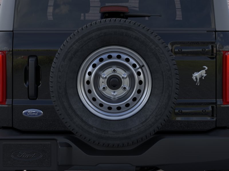 2026 Ford Bronco Base SUV