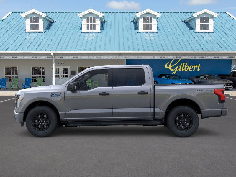 2025 Ford F-150 Lightning XLT photo 25