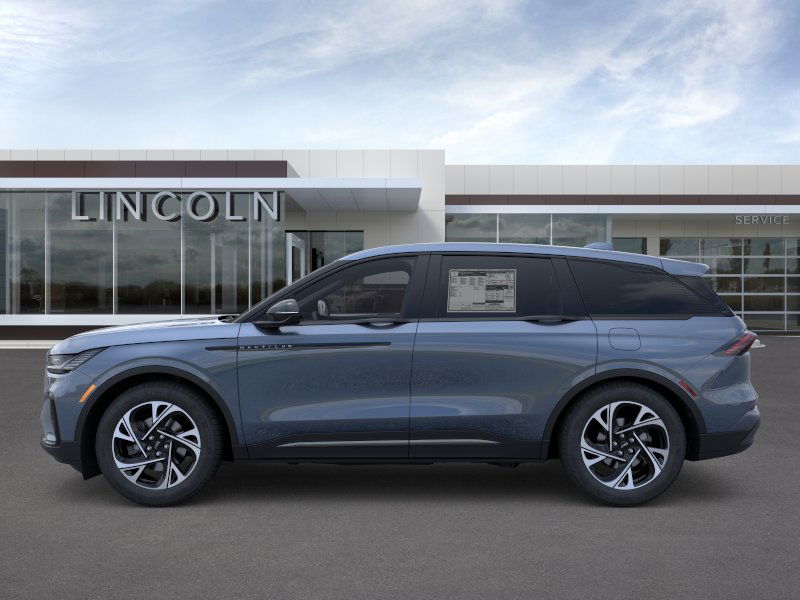 2025 Lincoln Nautilus Premiere photo 4