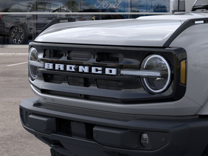 2026 Ford Bronco Outer Banks&reg; SUV