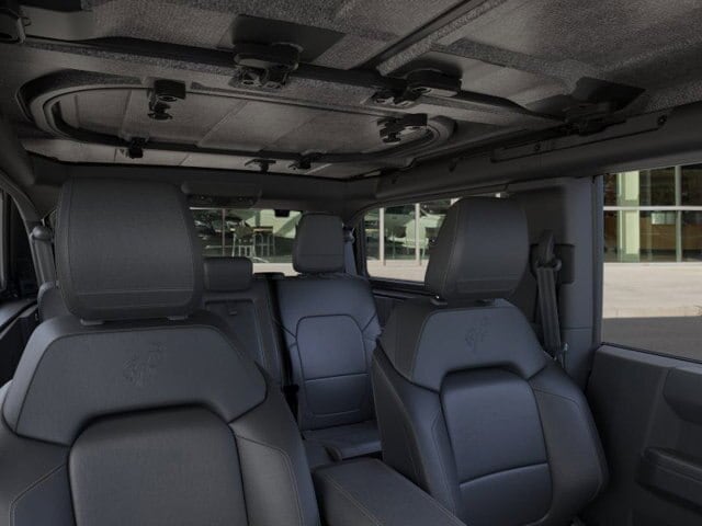 2025 Ford Bronco Badlands photo 11