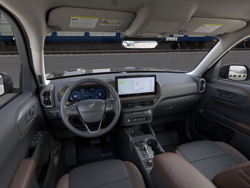 2025 Ford Bronco Sport Outer Banks 32