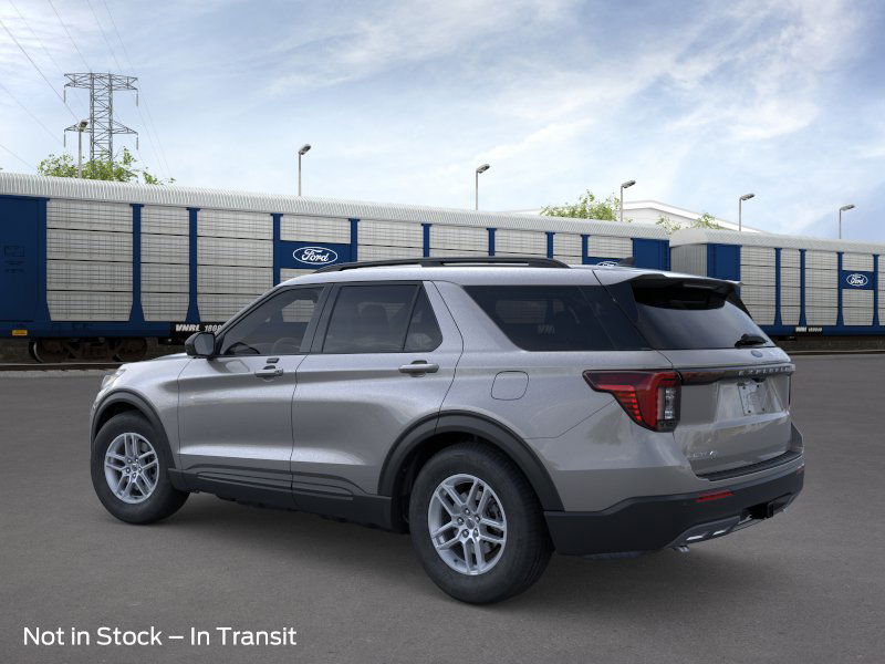 2026 Ford Explorer photo 4